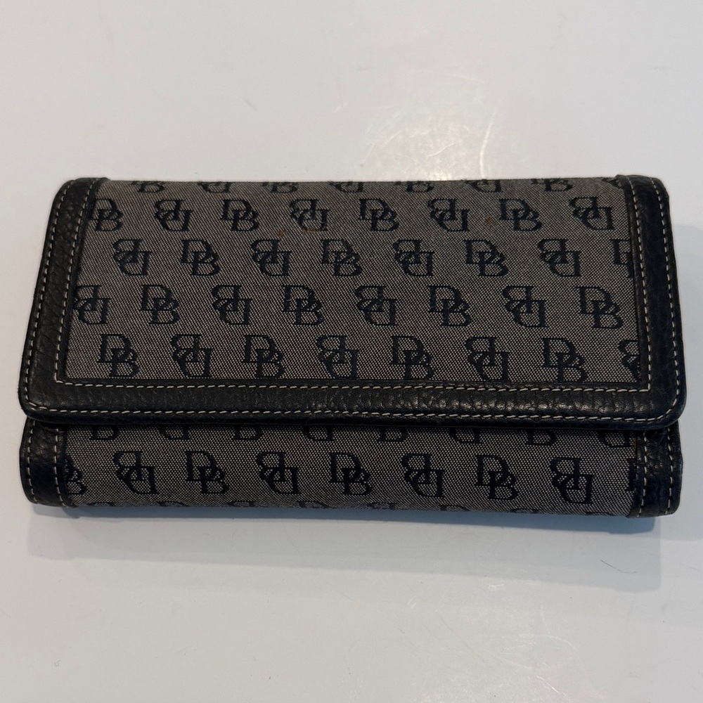 Vintage Dooney & Bourke Black and Gray Wallet Leather trim and canvas